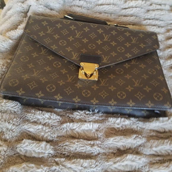 Louis Vuitton Briefcase - Picture 10 of 16